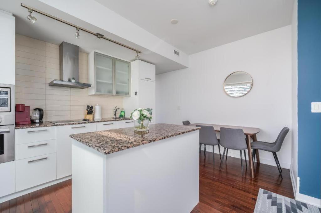 Downtown Suites Τορόντο Εξωτερικό φωτογραφία